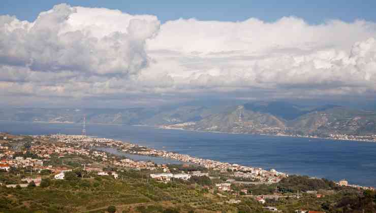 Nino Frassica incosciente traversata Stretto di Messina