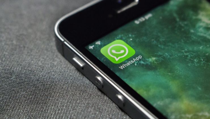 messaggi su Whatsapp, dal font al colore