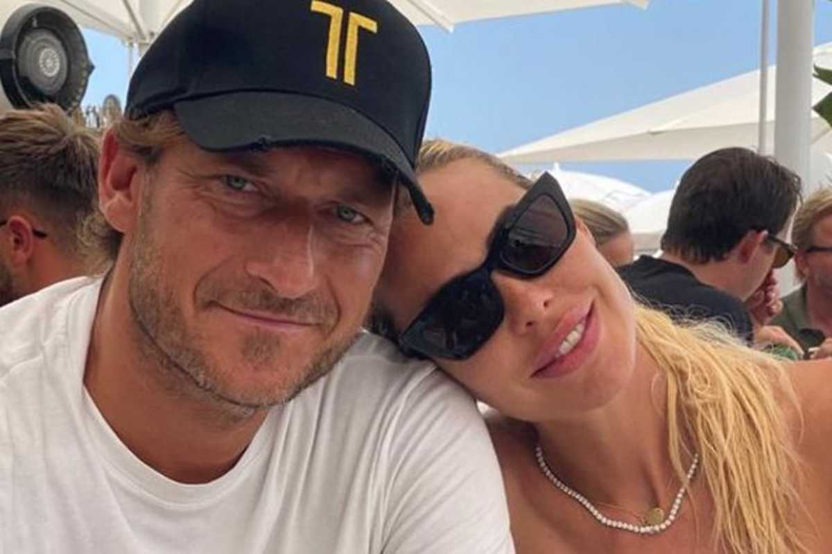 Totti e Ilary choc