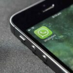 WhatsApp è senza dubbio una delle applicazioni di messaggistica più diffuse a livello mondiale, con un impressionante numero di circa 2 miliardi di utenti attivi